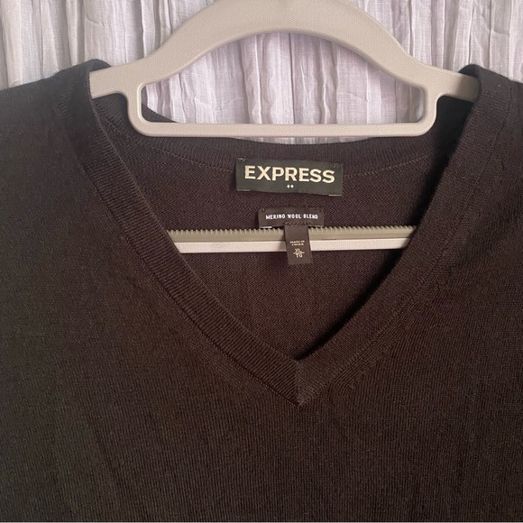 Express Merino Wool Blend V-Neck Sweater - Picture 2 of 4
